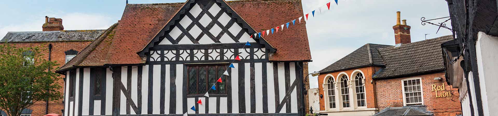 Cottages in Newent